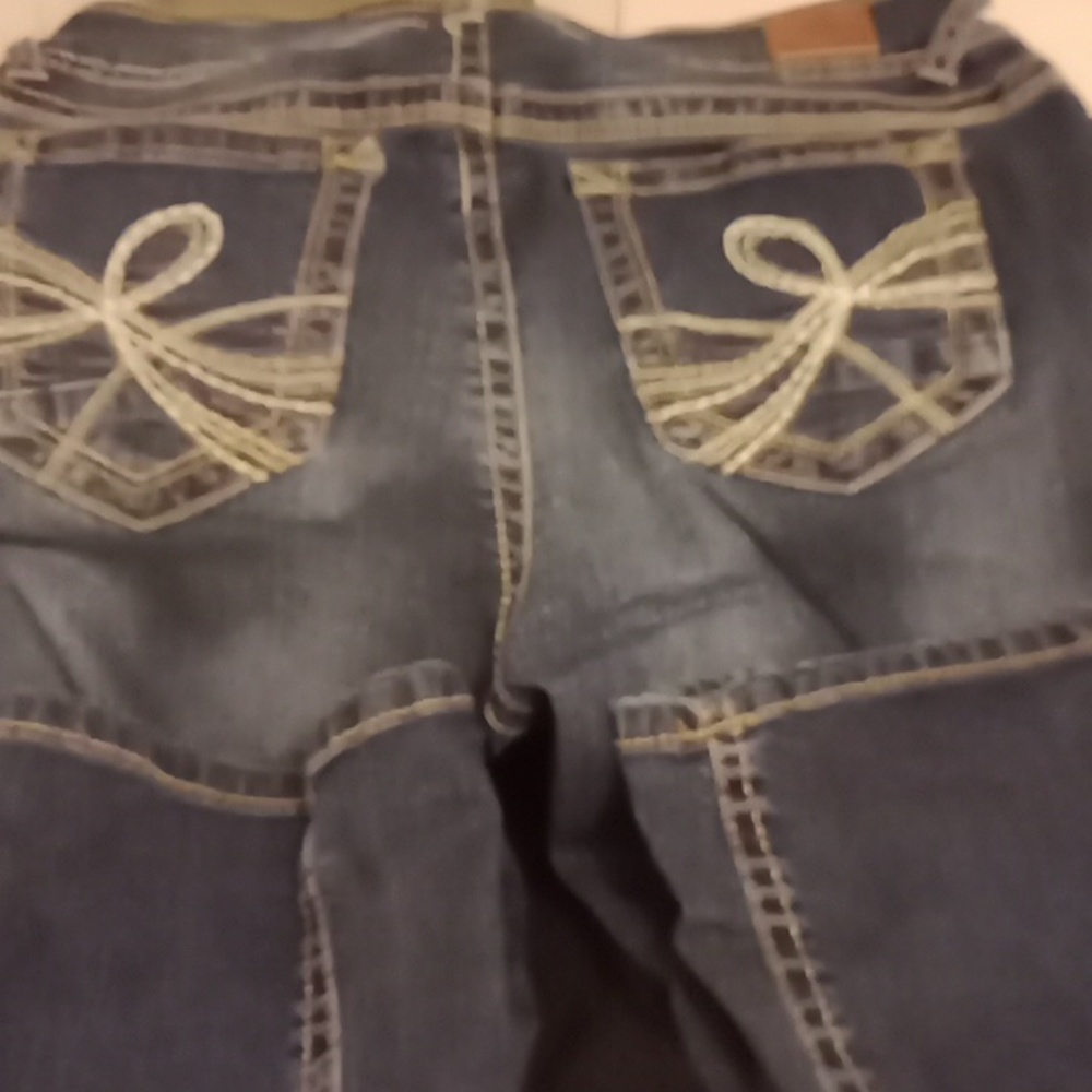 Wallflower jeans